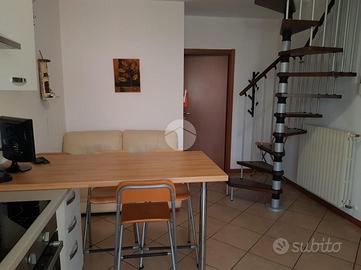 3 LOCALI A TREZZANO SUL NAVIGLIO