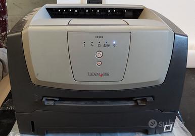 Stampante Lexmark E350d si accende