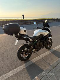 moto Kawasaki 