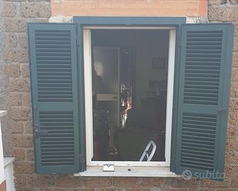 Finestra PVC classica bianca+Persiana+Zanzariera