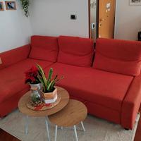 Divano letto Ikea Friheten rosso