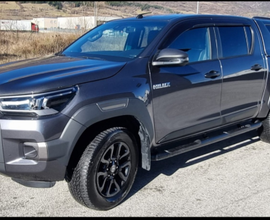 Pick-up Toyota Hilux invincible 2.8