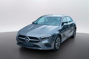 MERCEDES-BENZ A 180 N84260