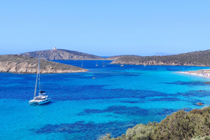Villa a Chia Sardegna vista mare piscina e Jacuzzi