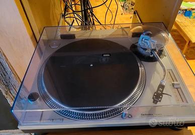 Technics SL 1200 MK2