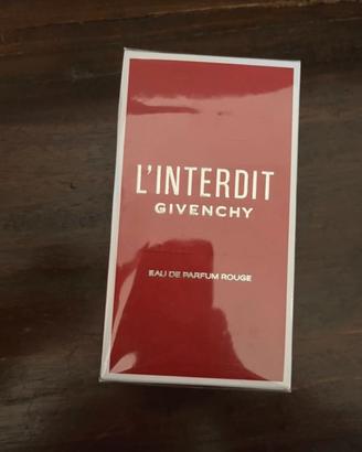 Profumo Givenchy  L'interdit Rouge