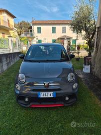 Abarth 695 XSR Yamaha Limited Edition 165 cv