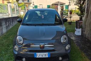 Abarth 695 XSR Yamaha Limited Edition 165 cv