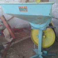 Mulino per cereali animali a trattore/cardano