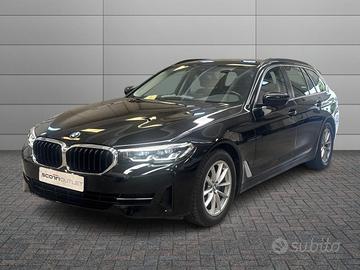 BMW Serie 5(G30/31/F90) - 518d 48V Touring Busines