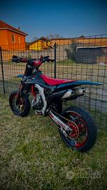 CRF 250 R targato