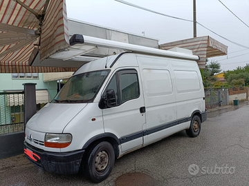 Renault master