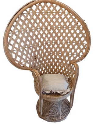 SEDIA PAVONE IN RATTAN