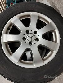 Pirelli Scorpion 235/65 R17 comprensive di cerchi