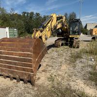 Escavatore cingolato New Holland mod. E 245 C