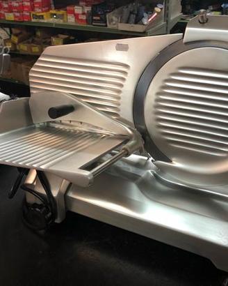 Affettatrici professionali nuove d250
