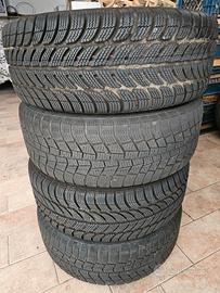 Cerchi da 16pollici gomme incluse M+S