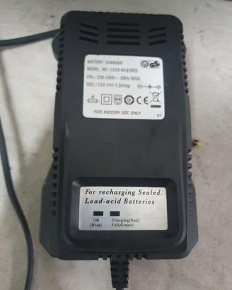 alimentatore caricabatteria booster auto 230/240 V