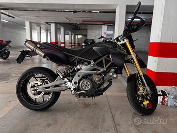 Aprilia Dorsoduro 750