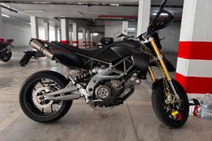 Aprilia Dorsoduro 750