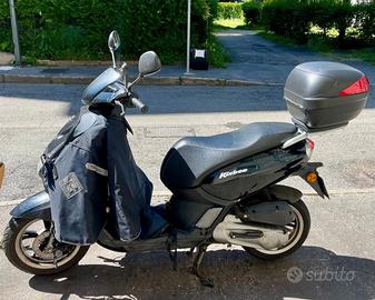 Scooter Peugeot Kisbee 50