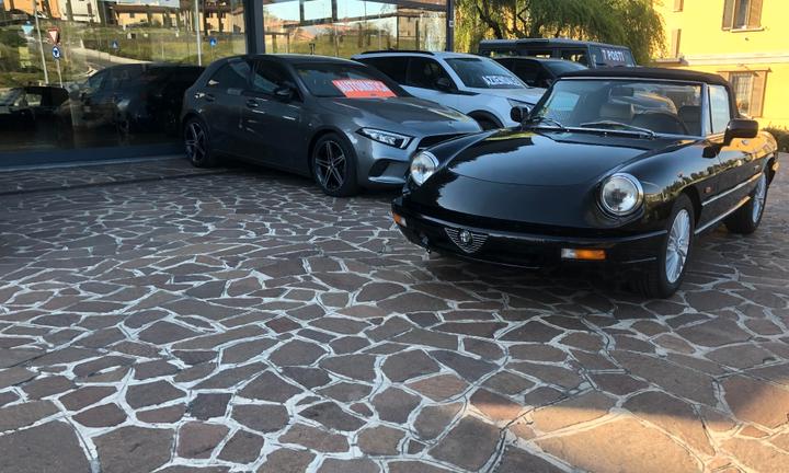 Alfa Romeo Spider 1.6