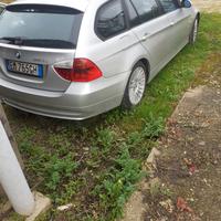  Bmw 320d touring del 2007 con motore da so