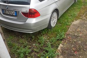  Bmw 320d touring del 2007 con motore da so