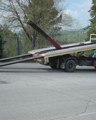 Carroattrezzi uso speciale, per soccorso stradale.
