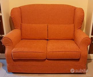 2 divani da 2 posti misura 138x89 h100