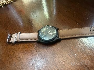 Orologio resistente all’acqua nuovo