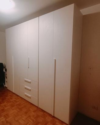 armadio bianco