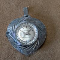 orologio a ciondolo vintage 