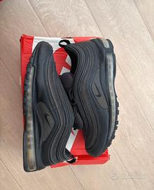 Scarpe Nike silver nere