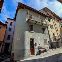 Casa Indipendente Schignano [Cod. rif 3224636VRG]