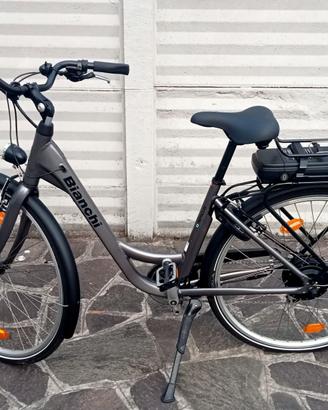 Bici e Spillo Bianchi
