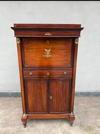 Antico segrectarie 