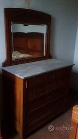 cassettiera antica