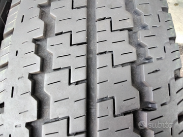 4 gomme usate kumho 205 75 16c 110/108r estive