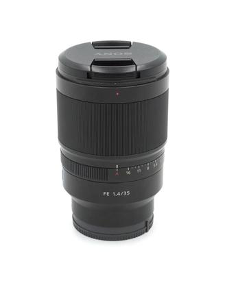 Sony FE 35mm f/1.4 ZA Distagon T*