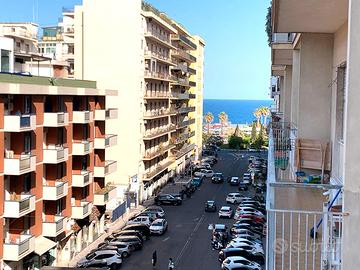 Viale Jonio - Signorile 230mq vista mare