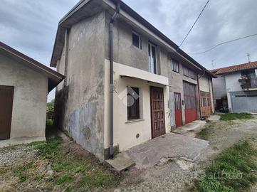 RUSTICO A CORNATE D'ADDA