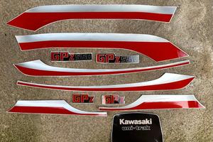 Adesivi compatibili con moto GPZ 550 1981/84
