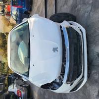 Ricambi usati sul piazzale Peugeot 208 2019 1.6 55