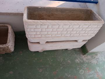 Vasi in cemento e terracotta