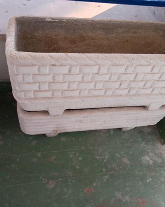Vasi in cemento e terracotta