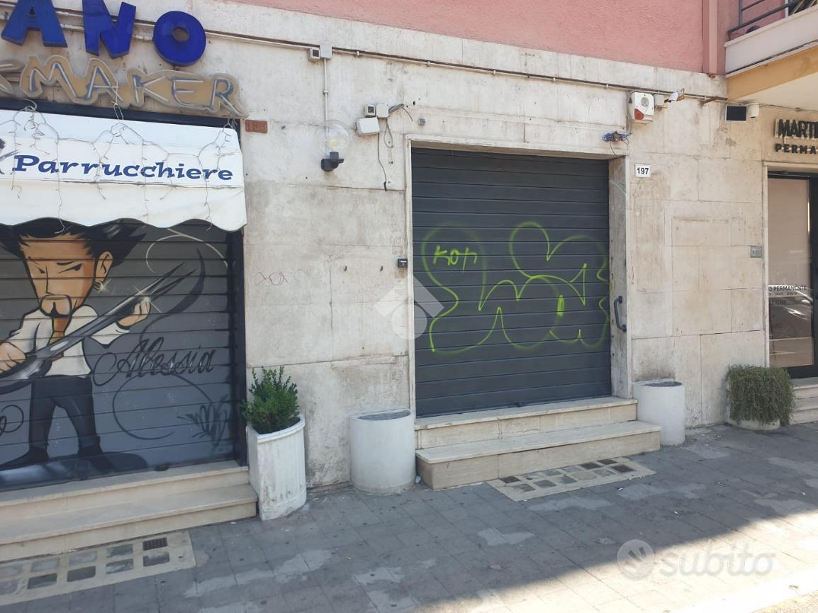 NEGOZIO A ROMA - Vista 4