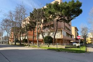 3 LOCALI A CESENATICO