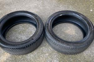 GOMME MICHELIN PILOT ALPINE 5  255/45 R20 invernal