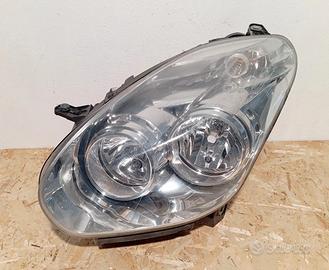 Faro anteriore sinistro Fiat Doblo (2009-2015)